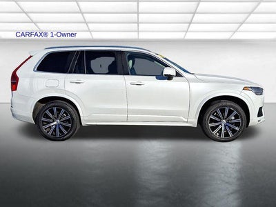 2023 Volvo XC90 B5 AWD Core 7P