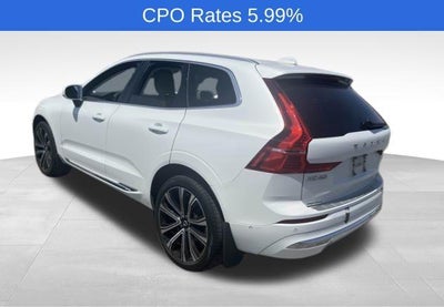 2023 Volvo XC60 B5 AWD Ultimate Bright Theme