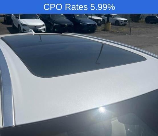 2023 Volvo XC60 B5 AWD Ultimate Bright Theme