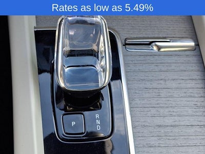 2023 Volvo XC60 B5 AWD Ultimate Bright Theme