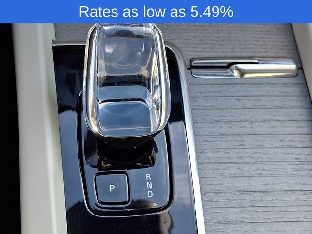 2023 Volvo XC60 B5 AWD Ultimate Bright Theme