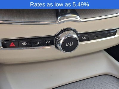 2023 Volvo XC60 B5 AWD Ultimate Bright Theme