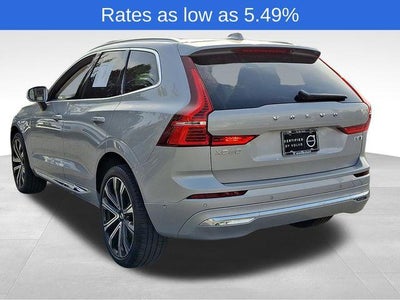 2023 Volvo XC60 B5 AWD Ultimate Bright Theme