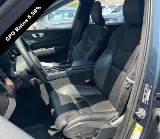 2023 Volvo XC60 B5 AWD Ultimate Bright Theme