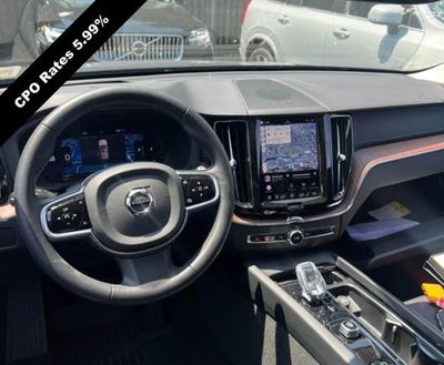 2023 Volvo XC60 B5 AWD Ultimate Bright Theme