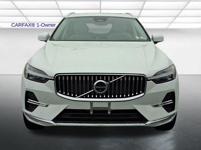 2023 Volvo XC60 B5 AWD Ultimate Bright Theme