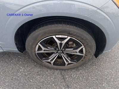 2022 Volvo XC60 B5 AWD Momentum