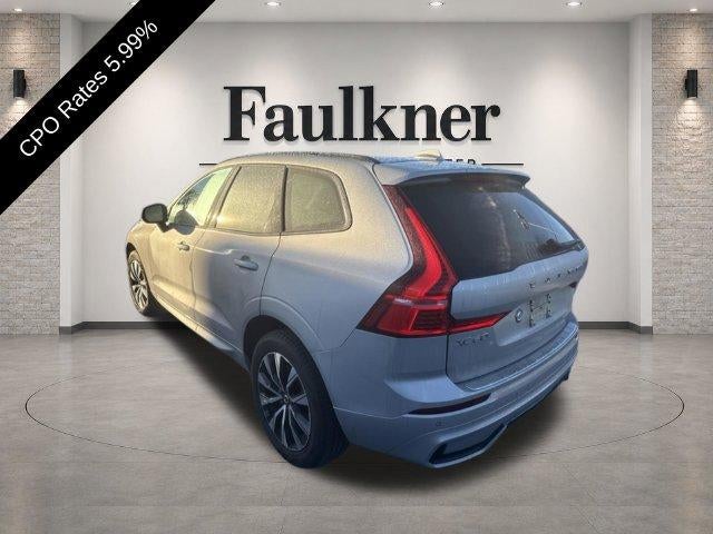 2024 Volvo XC60 B5 AWD Core Dark Theme