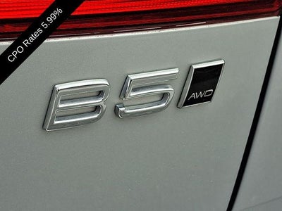 2024 Volvo XC60 B5 AWD Plus Dark Theme