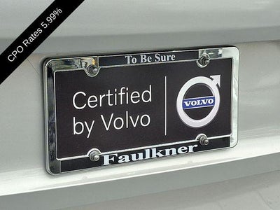 2024 Volvo XC60 B5 AWD Plus Dark Theme