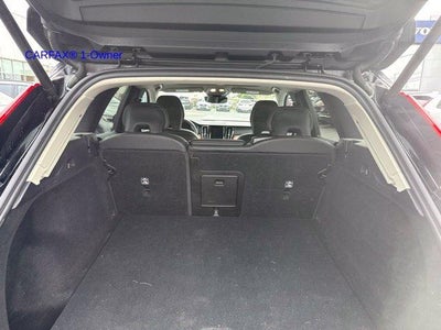 2024 Volvo XC60 B5 AWD Plus Dark Theme