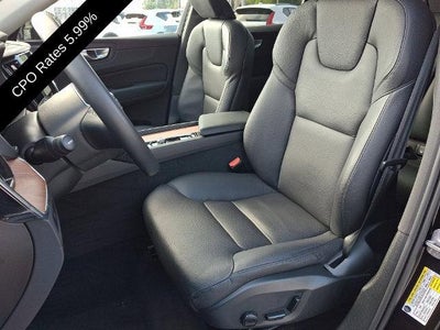 2024 Volvo XC60 B5 AWD Plus Dark Theme