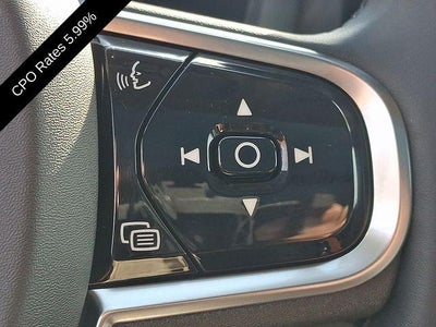 2024 Volvo XC60 B5 AWD Plus Dark Theme