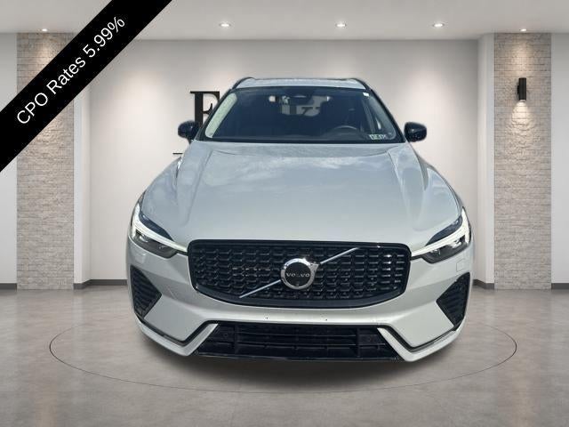 2024 Volvo XC60 B5 AWD Plus Dark Theme