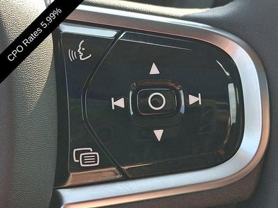 2024 Volvo XC60 B5 AWD Plus Dark Theme