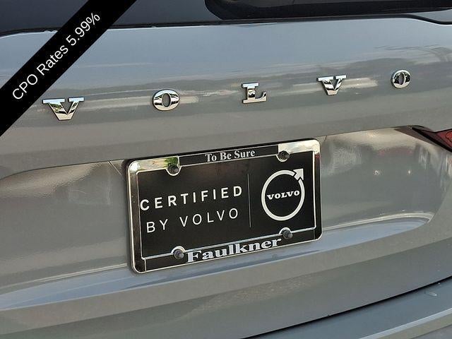 2024 Volvo XC60 B5 AWD Plus Dark Theme