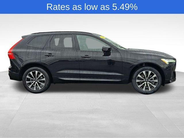2024 Volvo XC60 B5 AWD Plus Dark Theme