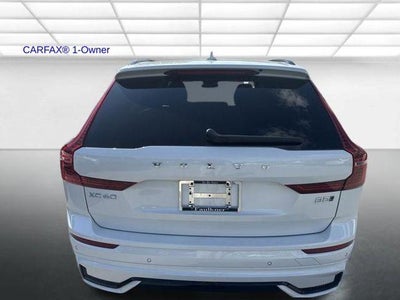 2024 Volvo XC60 B5 AWD Plus Dark Theme