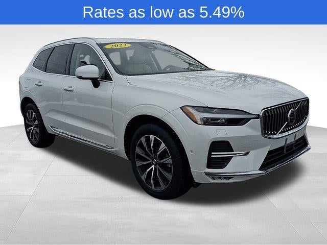 2023 Volvo XC60 B5 AWD Plus Bright Theme
