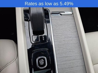 2023 Volvo XC60 B5 AWD Plus Bright Theme