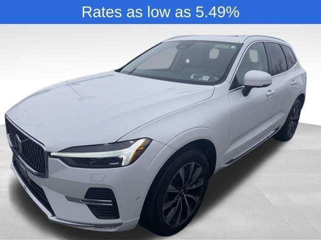 2023 Volvo XC60 B5 AWD Plus Bright Theme