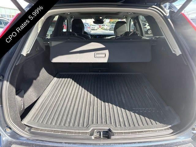 2023 Volvo XC60 B5 AWD Plus Bright Theme