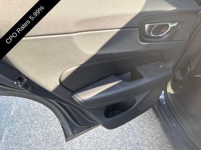 2023 Volvo XC60 B5 AWD Plus Bright Theme