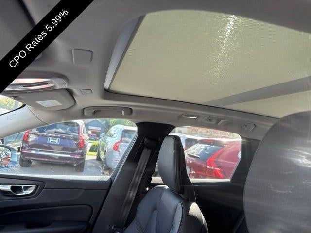 2023 Volvo XC60 B5 AWD Plus Bright Theme
