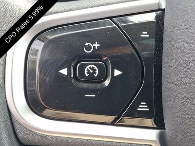 2023 Volvo XC60 B5 AWD Plus Bright Theme