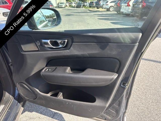 2023 Volvo XC60 B5 AWD Plus Bright Theme