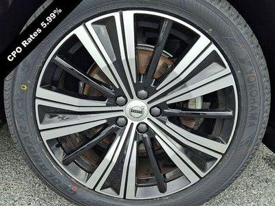 2023 Volvo XC60 B5 AWD Plus Bright Theme