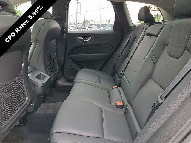 2023 Volvo XC60 B5 AWD Plus Bright Theme