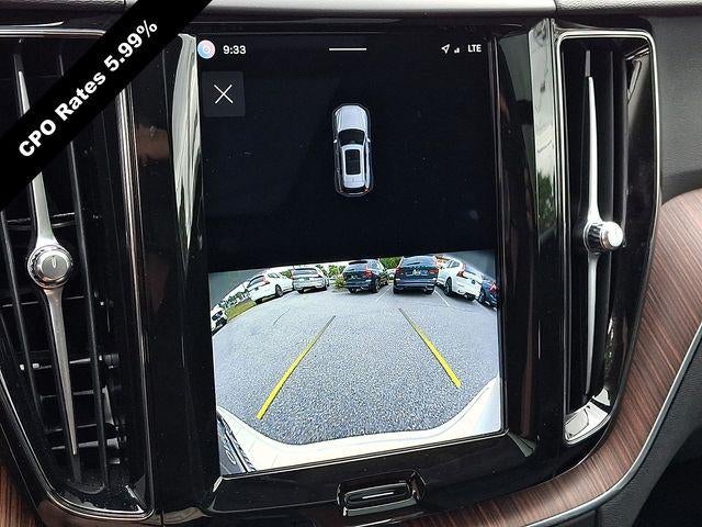 2023 Volvo XC60 B5 AWD Plus Bright Theme