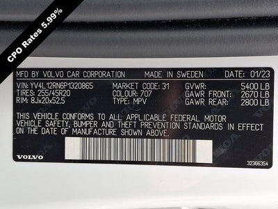 2023 Volvo XC60 B5 AWD Plus Bright Theme