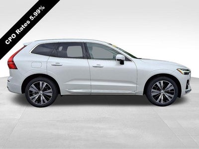 2023 Volvo XC60 B5 AWD Plus Bright Theme