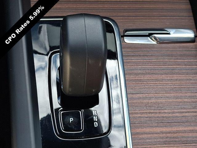 2023 Volvo XC60 B5 AWD Plus Bright Theme