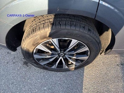 2023 Volvo XC60 B5 AWD Plus Bright Theme