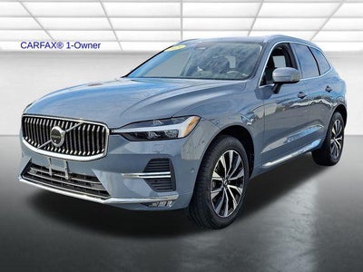 2023 Volvo XC60 B5 AWD Plus Bright Theme