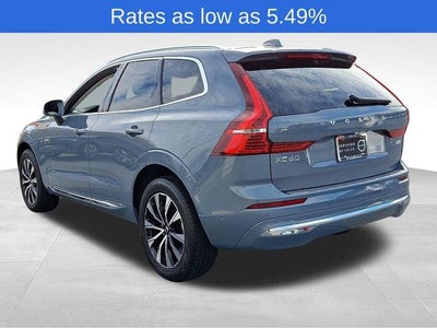 2023 Volvo XC60 B5 AWD Plus Bright Theme