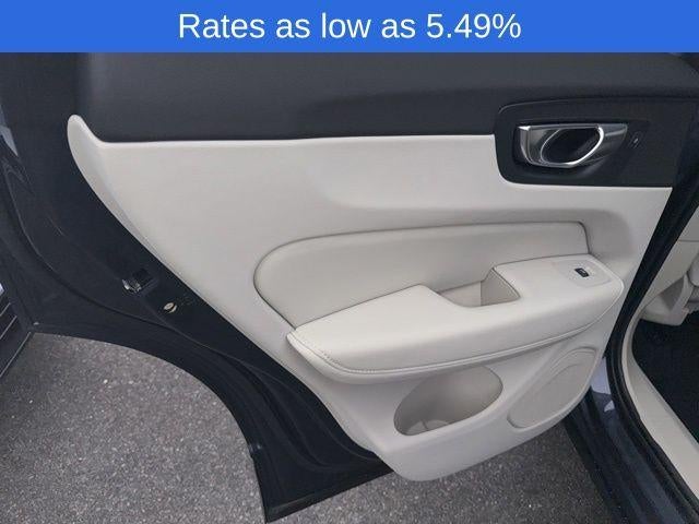 2023 Volvo XC60 B5 AWD Core