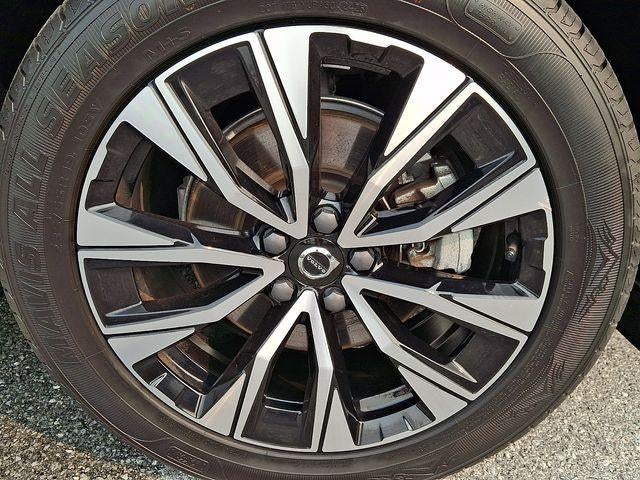 2023 Volvo XC60 B5 AWD Core