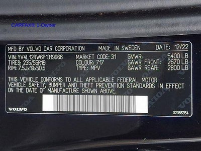 2023 Volvo XC60 B5 AWD Plus Dark Theme