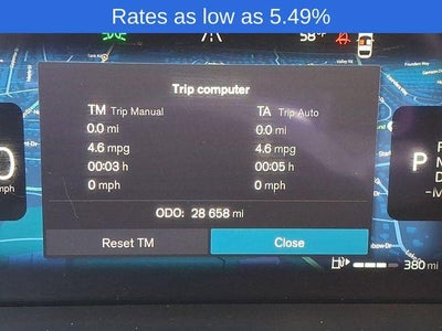 2023 Volvo XC60 B5 AWD Plus Dark Theme