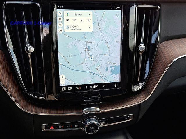 2023 Volvo XC60 B5 AWD Plus Dark Theme