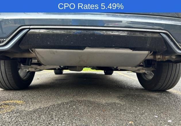 2023 Volvo XC60 B5 AWD Plus Dark Theme