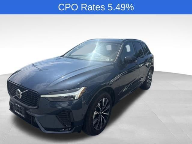 2023 Volvo XC60 B5 AWD Plus Dark Theme