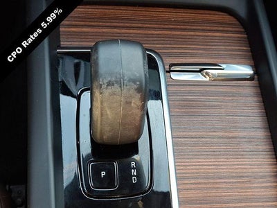 2023 Volvo XC60 B5 AWD Plus Dark Theme