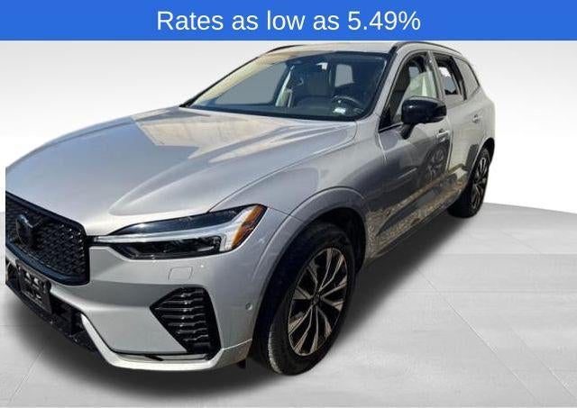 2023 Volvo XC60 B5 AWD Plus Dark Theme
