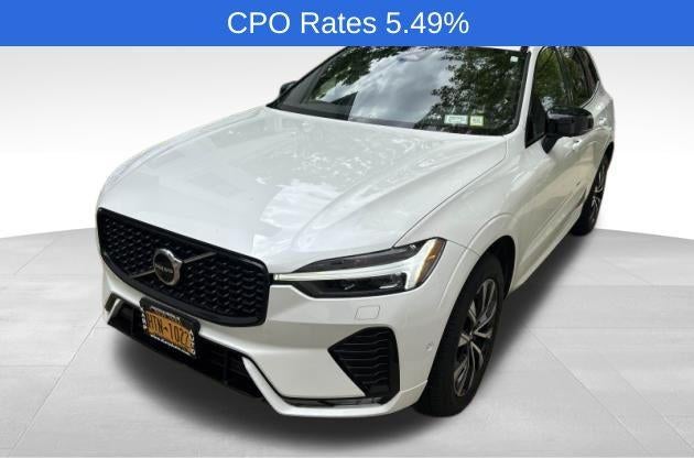 2023 Volvo XC60 B5 AWD Plus Dark Theme