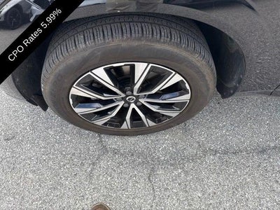 2023 Volvo XC60 B5 AWD Plus Dark Theme
